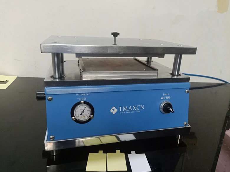 pouch cell die cutter pouch cell die cutter